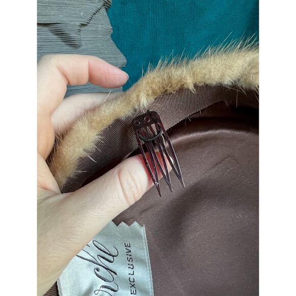 Vintage pill box hat fur with combs - Picture 5 of 11